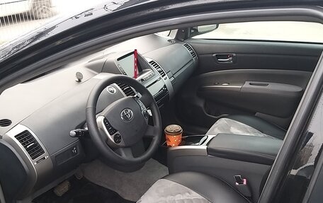 Toyota Prius, 2006 год, 760 000 рублей, 8 фотография