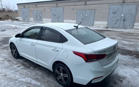 Hyundai Solaris II рестайлинг, 2019 год, 1 580 000 рублей, 8 фотография