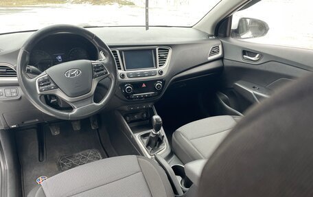 Hyundai Solaris II рестайлинг, 2019 год, 1 580 000 рублей, 12 фотография