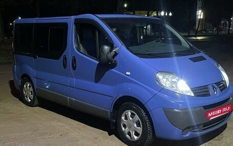 Renault Trafic, 2013 год, 2 100 000 рублей, 14 фотография