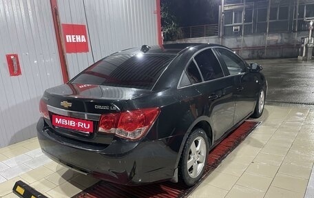 Chevrolet Cruze II, 2012 год, 900 000 рублей, 4 фотография