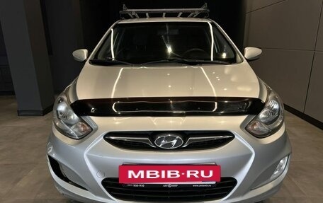 Hyundai Solaris II рестайлинг, 2012 год, 850 000 рублей, 3 фотография