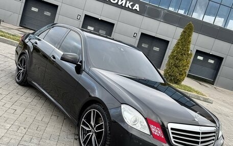 Mercedes-Benz E-Класс, 2009 год, 1 380 000 рублей, 1 фотография