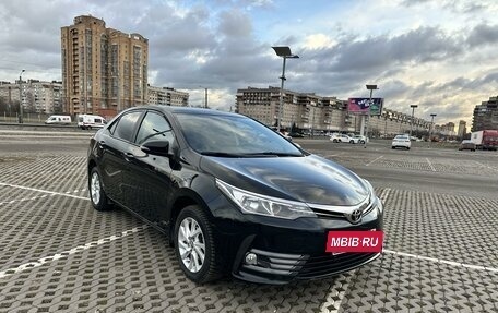 Toyota Corolla, 2018 год, 1 900 000 рублей, 3 фотография