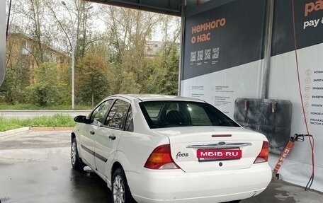 Ford Focus IV, 2001 год, 245 000 рублей, 4 фотография