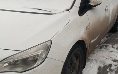 Opel Astra J, 2011 год, 600 000 рублей, 1 фотография