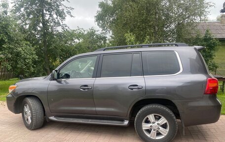 Toyota Land Cruiser 200, 2011 год, 3 600 000 рублей, 11 фотография