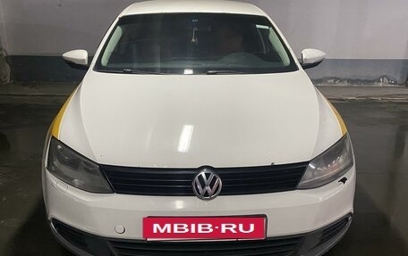 Volkswagen Jetta VI, 2013 год, 850 000 рублей, 4 фотография