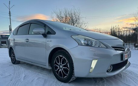 Toyota Prius Alpha I (ZVW40/41), 2012 год, 1 470 000 рублей, 4 фотография