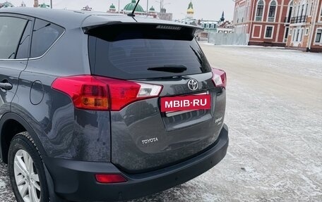 Toyota RAV4, 2013 год, 2 300 000 рублей, 4 фотография