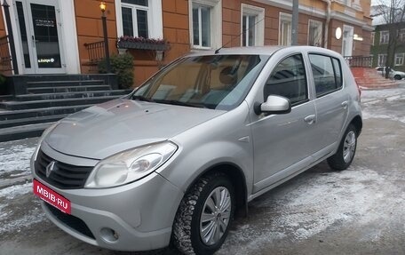 Renault Sandero I, 2012 год, 470 000 рублей, 2 фотография