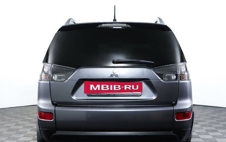 Mitsubishi Outlander III рестайлинг 3, 2008 год, 1 327 200 рублей, 6 фотография