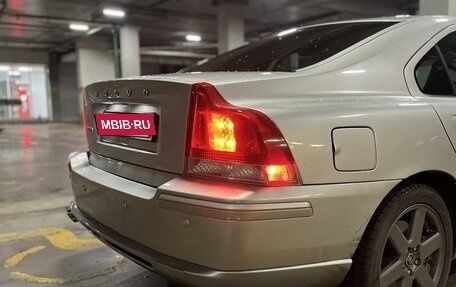 Volvo S60 III, 2005 год, 900 000 рублей, 4 фотография