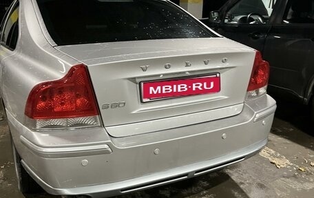 Volvo S60 III, 2005 год, 900 000 рублей, 6 фотография