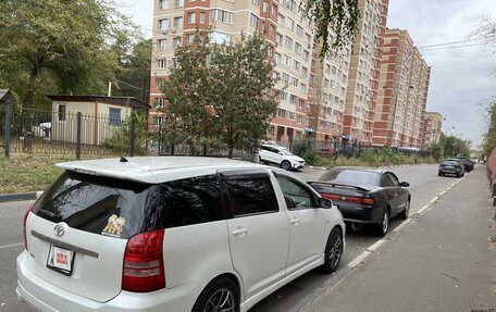 Toyota Wish II, 2003 год, 800 000 рублей, 2 фотография