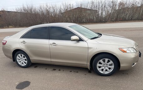 Toyota Camry, 2006 год, 1 180 000 рублей, 5 фотография