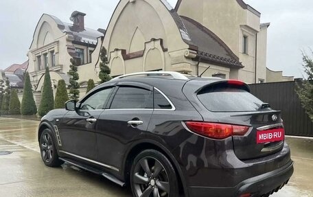 Infiniti FX II, 2011 год, 1 550 000 рублей, 3 фотография