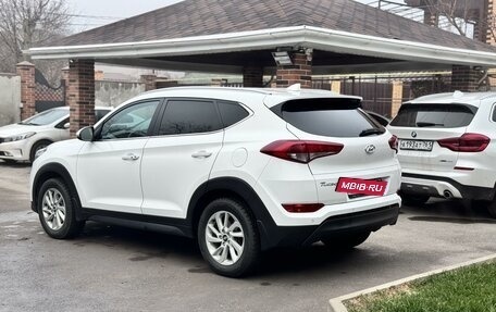 Hyundai Tucson III, 2018 год, 2 250 000 рублей, 3 фотография