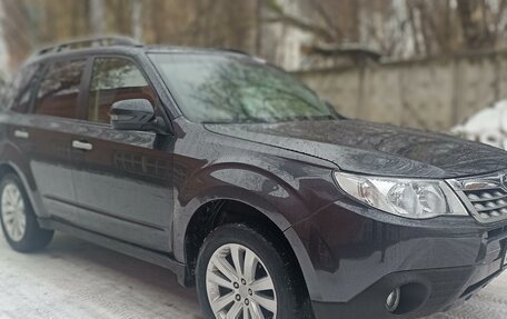 Subaru Forester, 2012 год, 1 370 000 рублей, 3 фотография