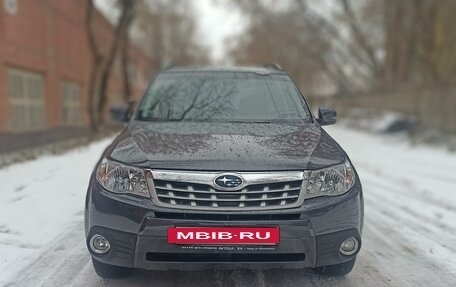 Subaru Forester, 2012 год, 1 370 000 рублей, 2 фотография