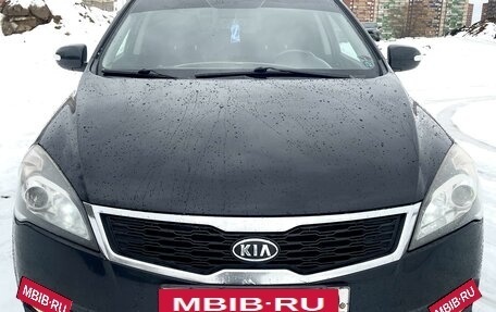 KIA cee'd I рестайлинг, 2012 год, 855 000 рублей, 2 фотография