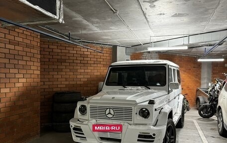 Mercedes-Benz G-Класс W463 рестайлинг _ii, 1995 год, 2 050 000 рублей, 2 фотография