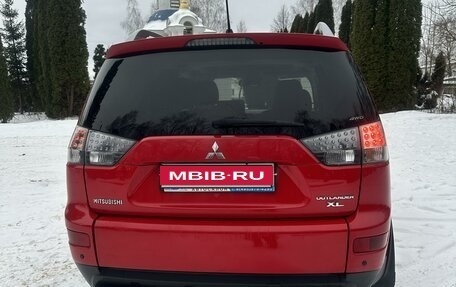 Mitsubishi Outlander III рестайлинг 3, 2007 год, 979 000 рублей, 9 фотография