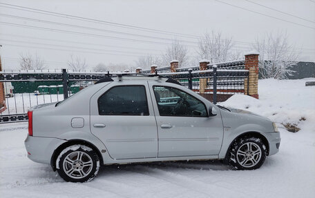 Renault Logan I, 2012 год, 460 000 рублей, 3 фотография