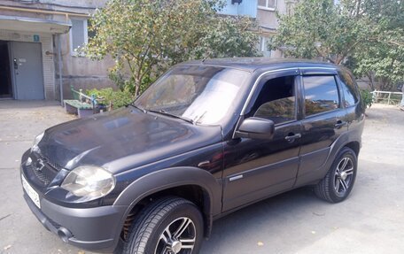 Chevrolet Niva I рестайлинг, 2009 год, 427 724 рублей, 2 фотография