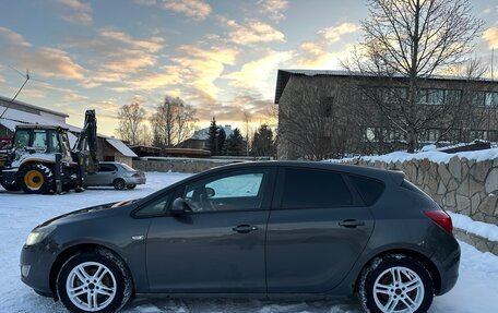 Opel Astra J, 2011 год, 740 000 рублей, 7 фотография