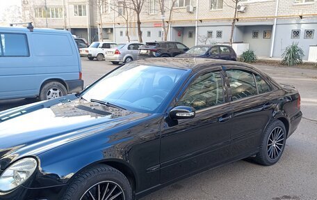 Mercedes-Benz E-Класс, 2004 год, 1 350 000 рублей, 2 фотография