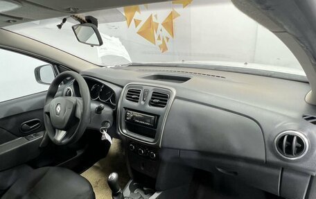 Renault Logan II, 2015 год, 640 000 рублей, 15 фотография