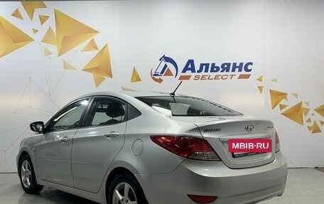 Hyundai Solaris II рестайлинг, 2011 год, 860 000 рублей, 4 фотография