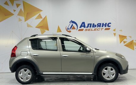 Renault Sandero I, 2012 год, 795 000 рублей, 2 фотография