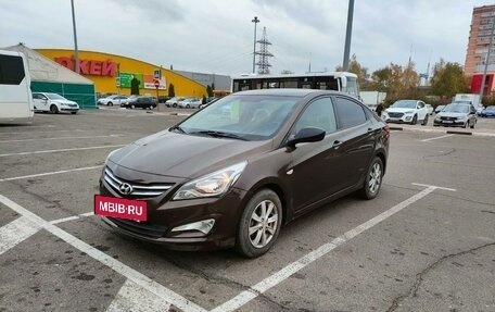 Hyundai Solaris II рестайлинг, 2015 год, 900 000 рублей, 7 фотография