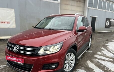 Volkswagen Tiguan I, 2011 год, 1 090 000 рублей, 2 фотография