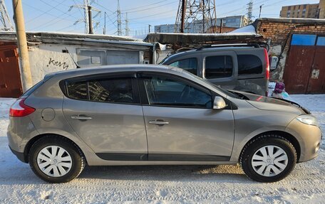 Renault Megane III, 2011 год, 720 000 рублей, 2 фотография