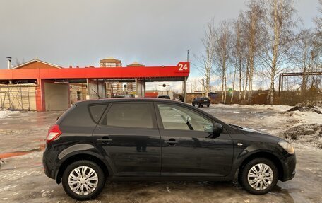 KIA cee'd I рестайлинг, 2010 год, 650 000 рублей, 4 фотография