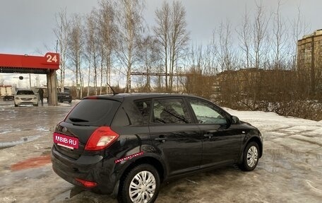 KIA cee'd I рестайлинг, 2010 год, 650 000 рублей, 5 фотография