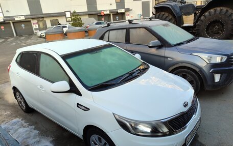 KIA Rio III рестайлинг, 2012 год, 900 000 рублей, 4 фотография