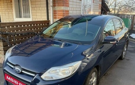 Ford Focus III, 2014 год, 990 000 рублей, 2 фотография