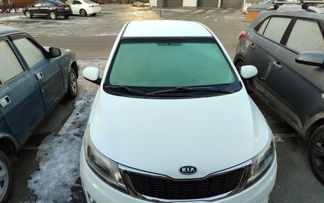 KIA Rio III рестайлинг, 2012 год, 900 000 рублей, 2 фотография