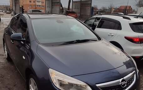 Opel Astra J, 2011 год, 680 000 рублей, 10 фотография