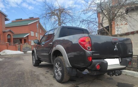 Mitsubishi L200 IV рестайлинг, 2013 год, 1 400 000 рублей, 7 фотография