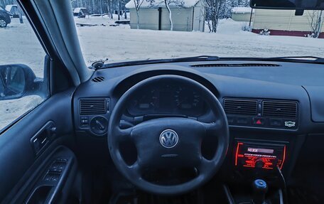 Volkswagen Golf IV, 2002 год, 249 000 рублей, 9 фотография