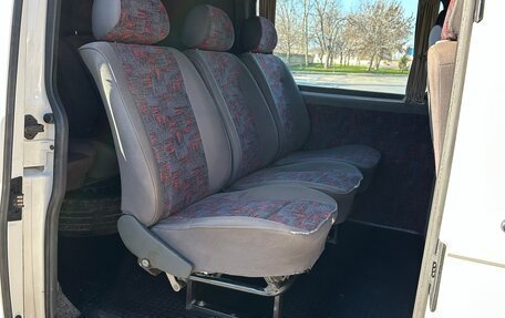 Volkswagen Transporter T5 рестайлинг, 2006 год, 1 150 000 рублей, 17 фотография