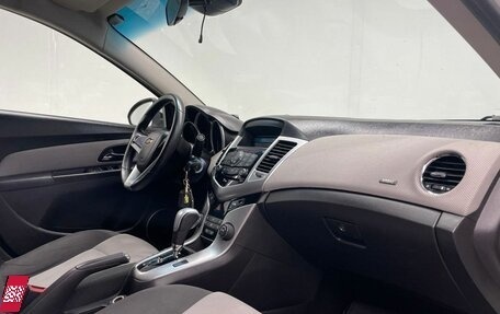 Chevrolet Cruze II, 2011 год, 790 000 рублей, 11 фотография