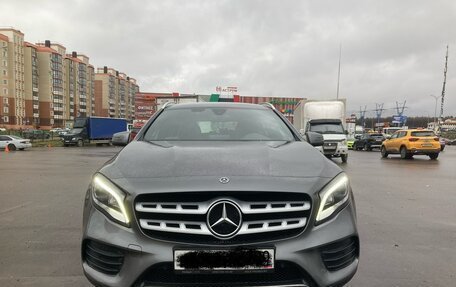 Mercedes-Benz GLA, 2018 год, 2 800 000 рублей, 2 фотография