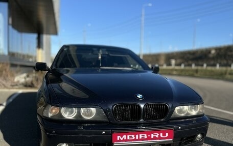 BMW 5 серия, 2001 год, 850 000 рублей, 1 фотография