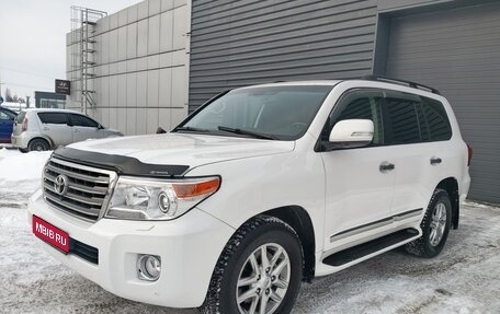 Toyota Land Cruiser 200, 2015 год, 4 600 000 рублей, 1 фотография